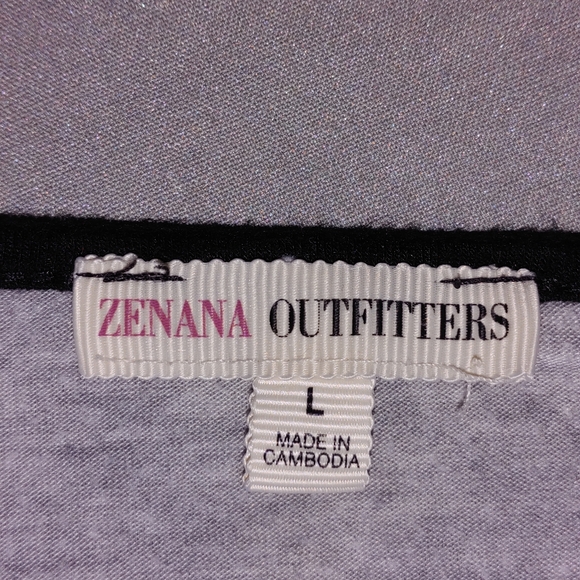 ZENANA OUTFITTERS sweater - Picture 2 of 5